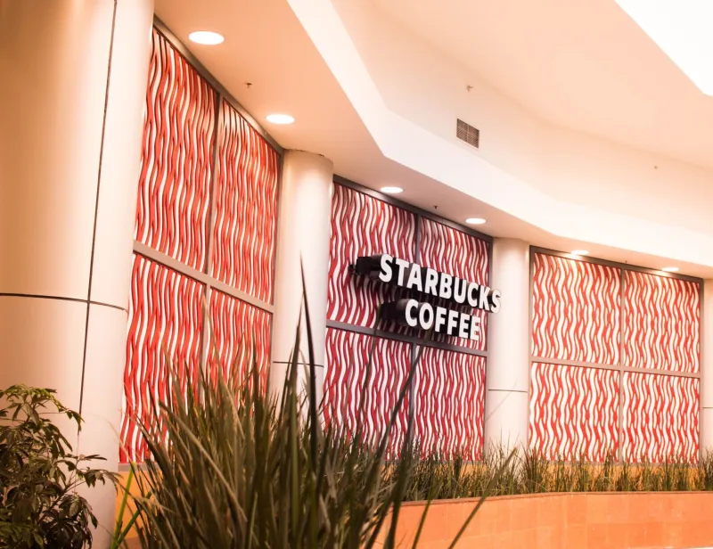 Department Stores Are the Gamble Now — And Outlet Shopping Is the Safe Bet